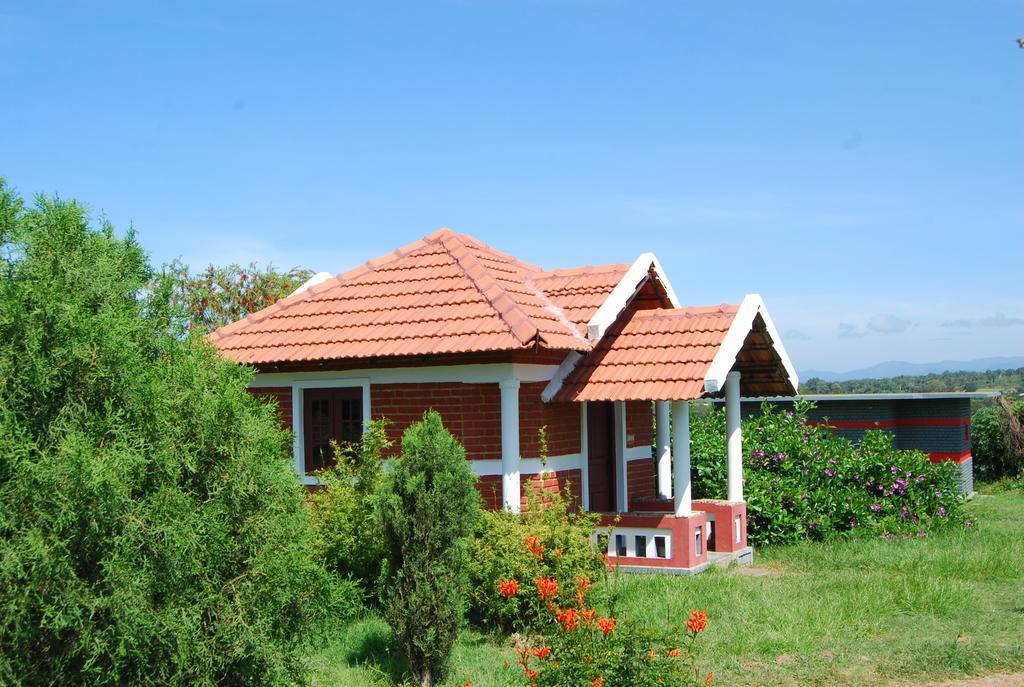 Chalets Resort Masinagudi Udagamandalam Exterior photo